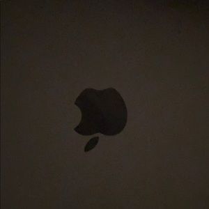 Meet your Posher, Moises